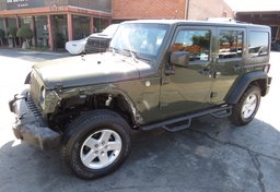 2016 Jeep Wrangler Unlimited - Image 2
