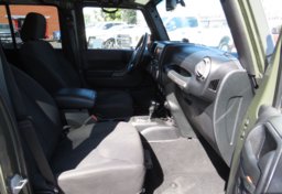 2016 Jeep Wrangler Unlimited - Image 23