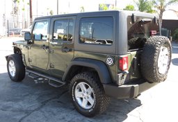 2016 Jeep Wrangler Unlimited - Image 8
