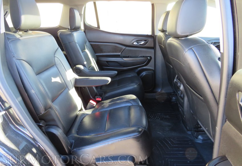 2018 GMC Acadia - Image 37