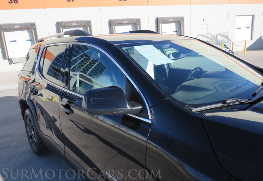 2018 GMC Acadia - Image 16