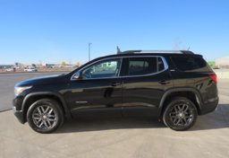 2018 GMC Acadia - Image 10