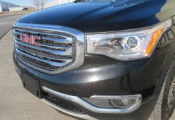 2018 GMC Acadia - Image 29