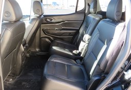 2018 GMC Acadia - Image 38