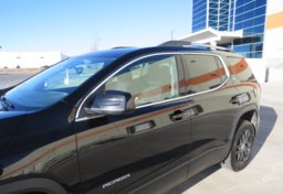 2018 GMC Acadia - Image 17