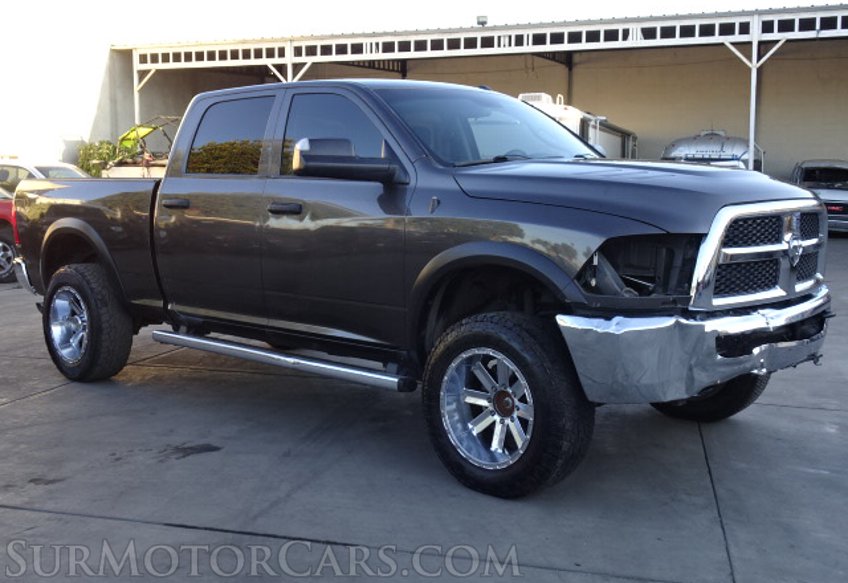 2017 Ram 2500 - Image 4