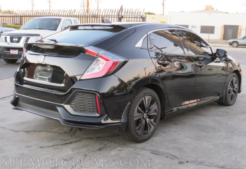 2017 Honda Civic Hatchback - Image 9