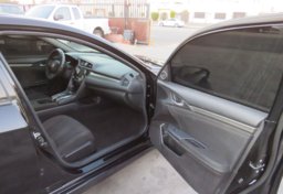 2017 Honda Civic Hatchback - Image 21