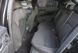 2017 Honda Civic Hatchback - Image 30