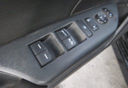 2017 Honda Civic Hatchback - Image 42