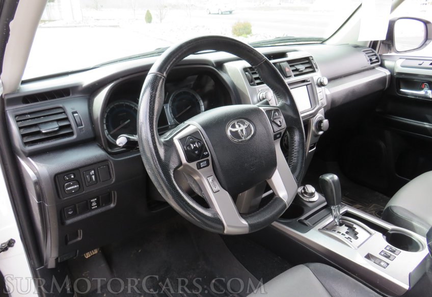 2015 Toyota 4Runner - Image 23