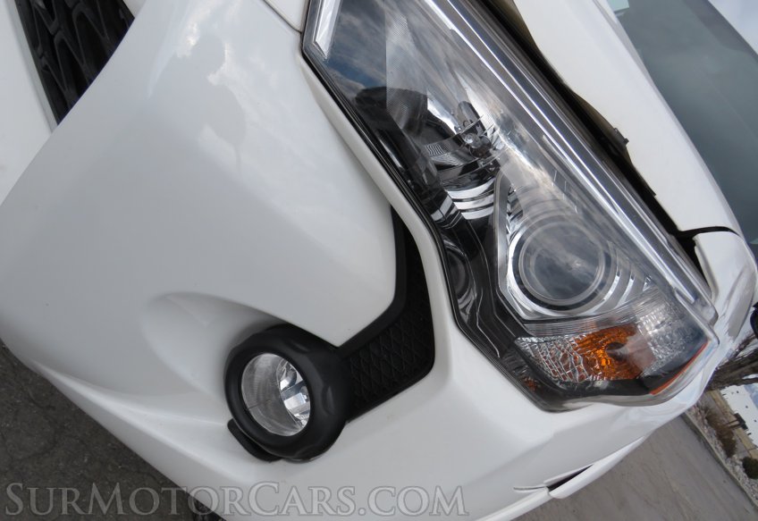 2015 Toyota 4Runner - Image 14