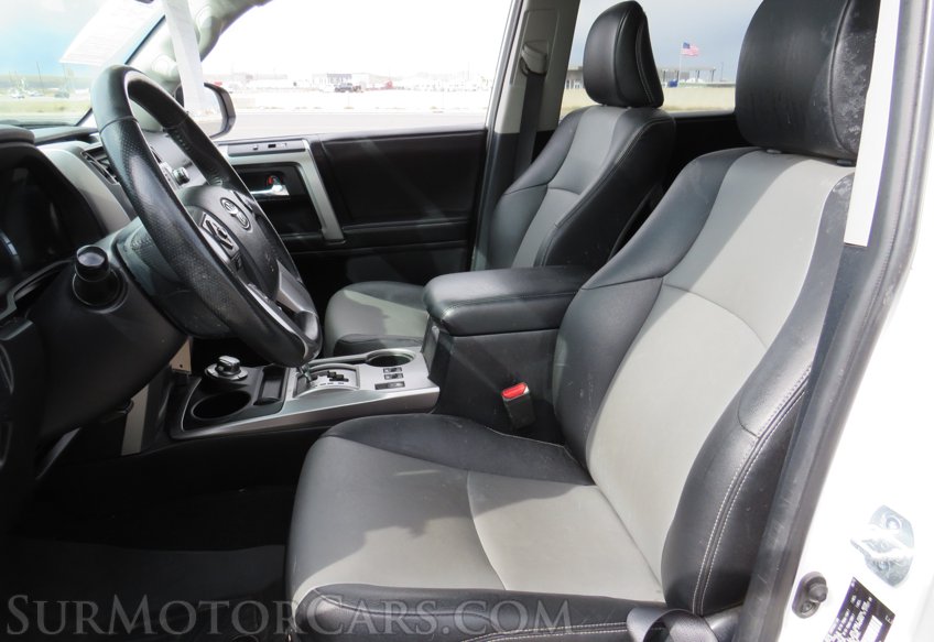 2015 Toyota 4Runner - Image 25