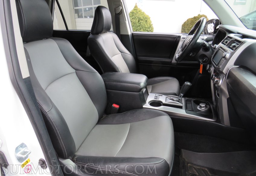 2015 Toyota 4Runner - Image 22