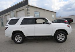 2015 Toyota 4Runner - Image 6