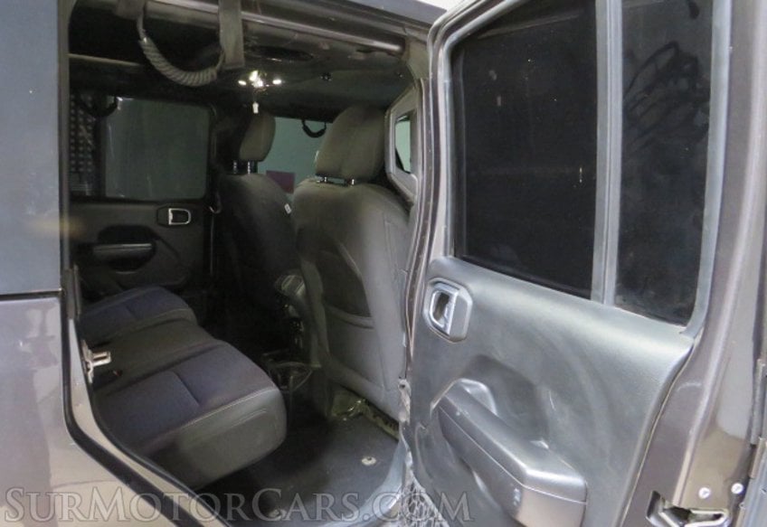 2021 Jeep Gladiator - Image 26