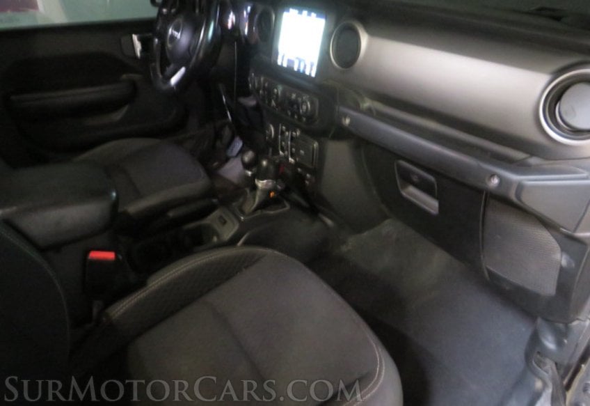 2021 Jeep Gladiator - Image 30