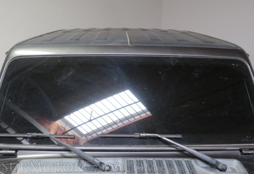 2021 Jeep Gladiator - Image 18