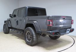 2021 Jeep Gladiator - Image 9