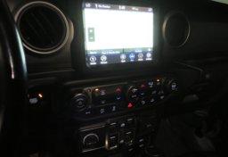 2021 Jeep Gladiator - Image 41