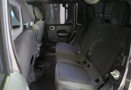 2021 Jeep Gladiator - Image 36