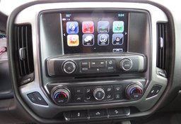 2018 Chevrolet Silverado 1500 - Image 39