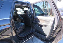 2020 Ford Expedition Max - Image 24