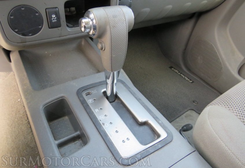 2016 Nissan Frontier - Image 35