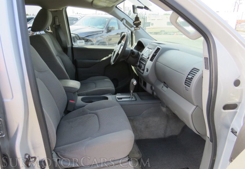 2016 Nissan Frontier - Image 24