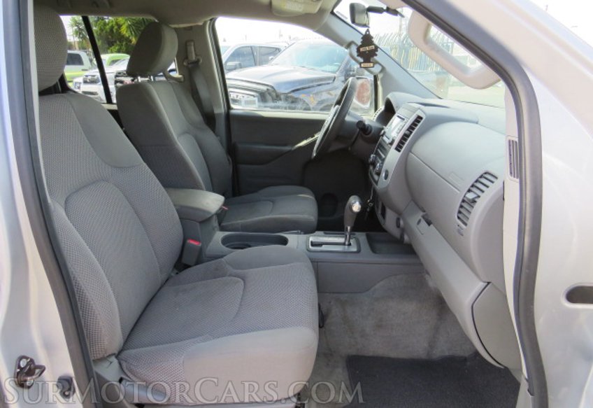 2016 Nissan Frontier - Image 22