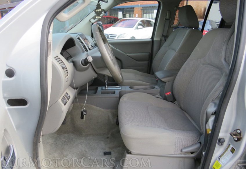 2016 Nissan Frontier - Image 23