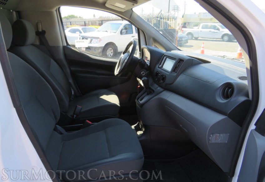 2020 Nissan NV200 Compact Cargo - Image 24