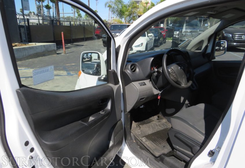 2020 Nissan NV200 Compact Cargo - Image 21