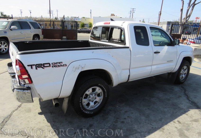 2014 Toyota Tacoma - Image 9