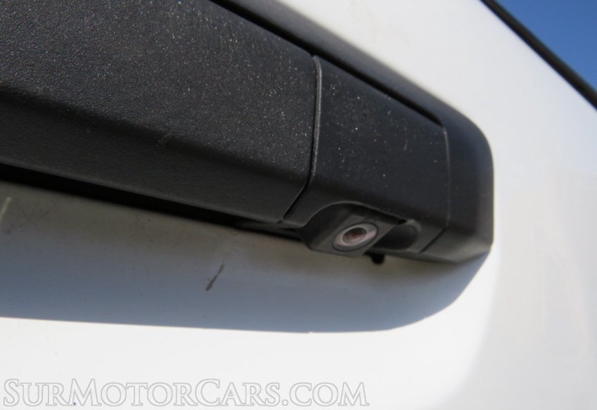2014 Toyota Tacoma - Image 16