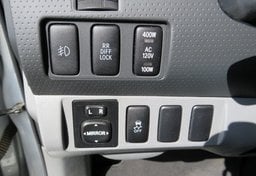 2014 Toyota Tacoma - Image 34