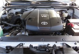 2014 Toyota Tacoma - Image 38