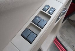 2016 Nissan Frontier - Image 37