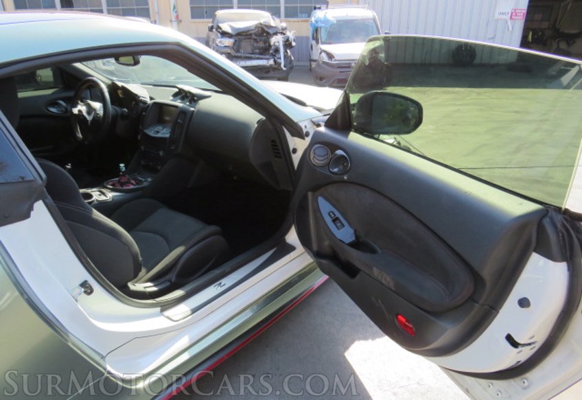 2020 Nissan 370Z Coupe - Image 23