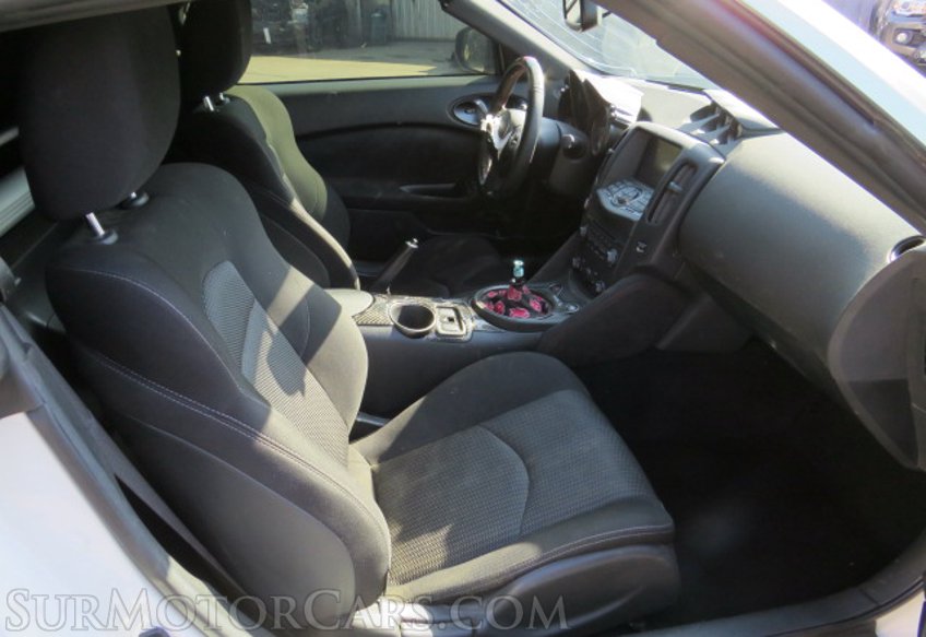 2020 Nissan 370Z Coupe - Image 20