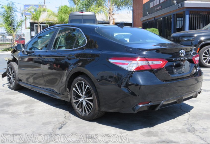 2020 Toyota Camry - Image 8