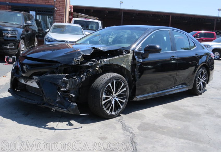 2020 Toyota Camry - Image 4