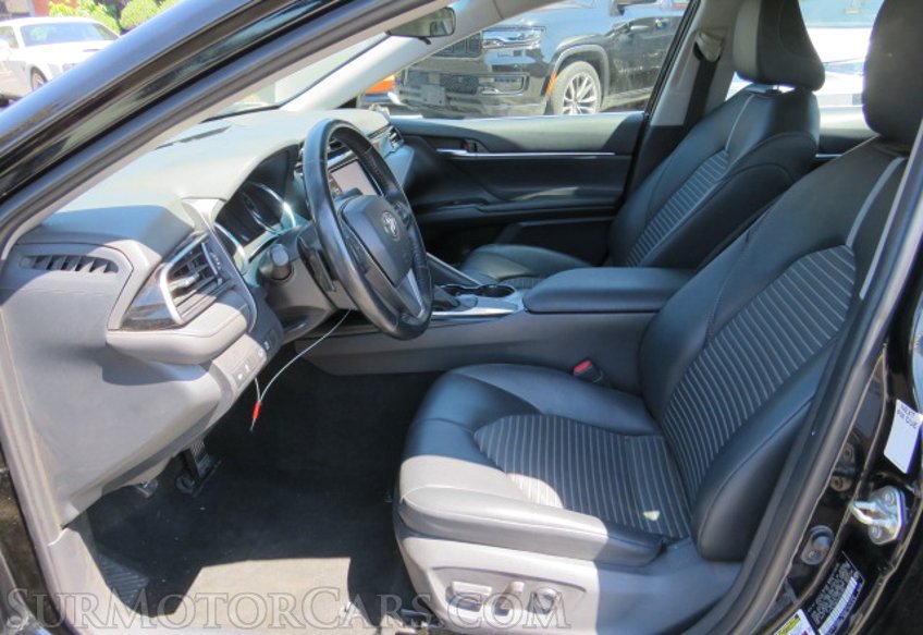 2020 Toyota Camry - Image 25