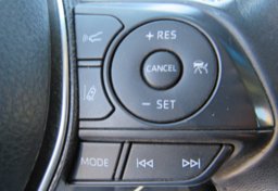 2020 Toyota Camry - Image 33