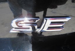 2020 Toyota Camry - Image 18