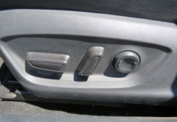 2020 Toyota Camry - Image 36