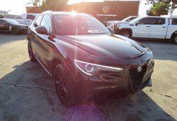 2018 Alfa Romeo Stelvio - Image 4