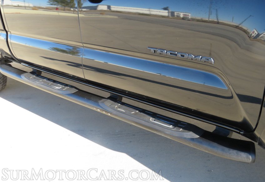 2020 Toyota Tacoma 4WD - Image 23