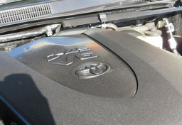 2020 Toyota Tacoma 4WD - Image 59