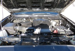 2020 Toyota Tacoma 4WD - Image 57